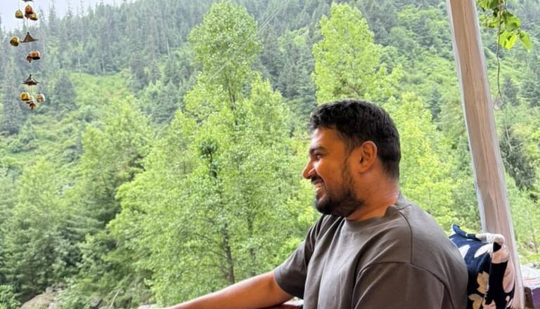 akshay hooda manali