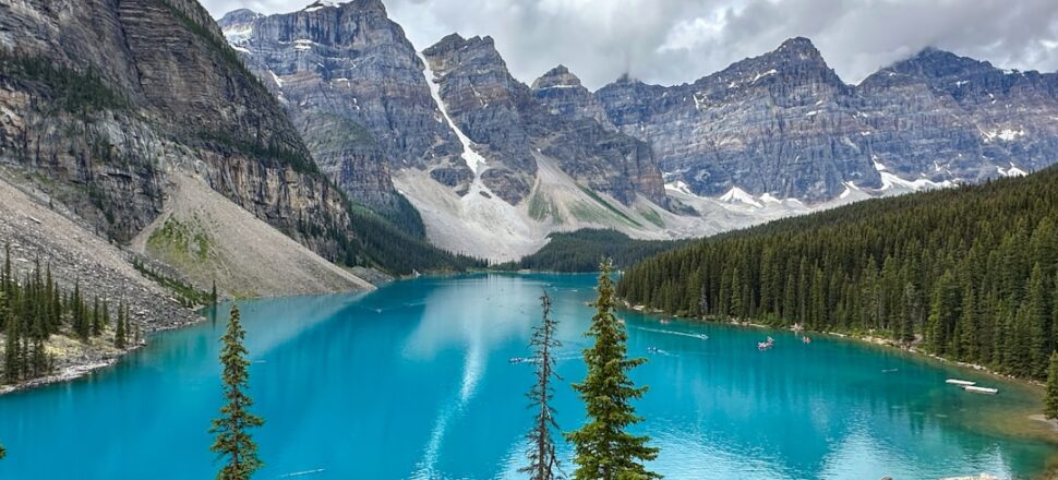 photo-1754843349693-6dc950cbf624 photo-1754843349693-6dc950cbf624